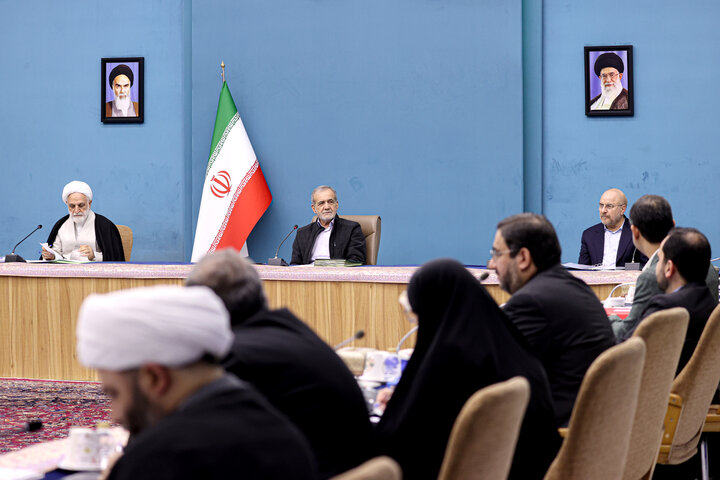 جلسه شورای‌عالی انقلاب فرهنگی عصر امروز سه‌شنبه به ریاست دکتر مسعود پزشکیان برگزار شد.