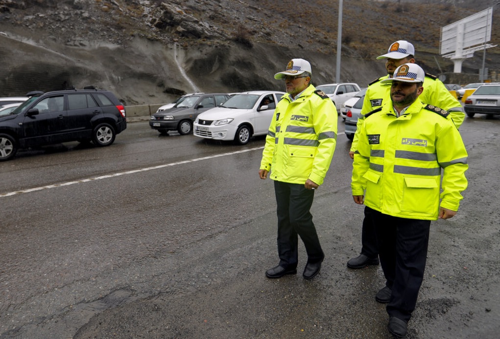بارش برف و باران در محور چالوس