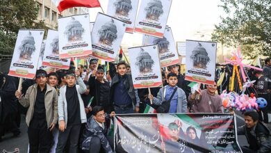 راه‌پیمایان ۱۳ آبان