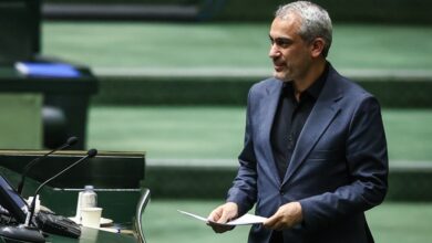 وزیر امور اقتصادی و دارایی