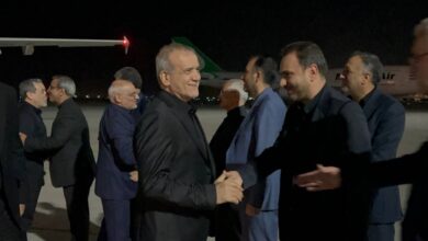 پزشکیان، سفر رئیسجمهور، مشهد، تاسوعای حسینی، حرم امام رضا، پاکستان، زیارت، محرم ۱۴۰۵، استقبال استاندار، بازگشت از سفر پاکستان