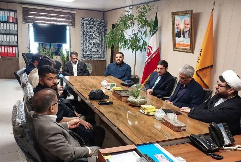 رئیس هیئت عمومی مجلس اعلای اسلامی عراق، شهرداری حرم مطهر امام خمینی، خدمات رسانی به زائران عتبات عالیات، مدیریت جمعیت در حرم، ساماندهی فضاهای زیارتی، انتقال تجربیات آستانی، همکاری ایران و عراق در امور زیارتی، محمد سرلک